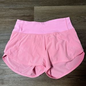 Lululemon light pink speed up shorts size: 2, 4 inch length